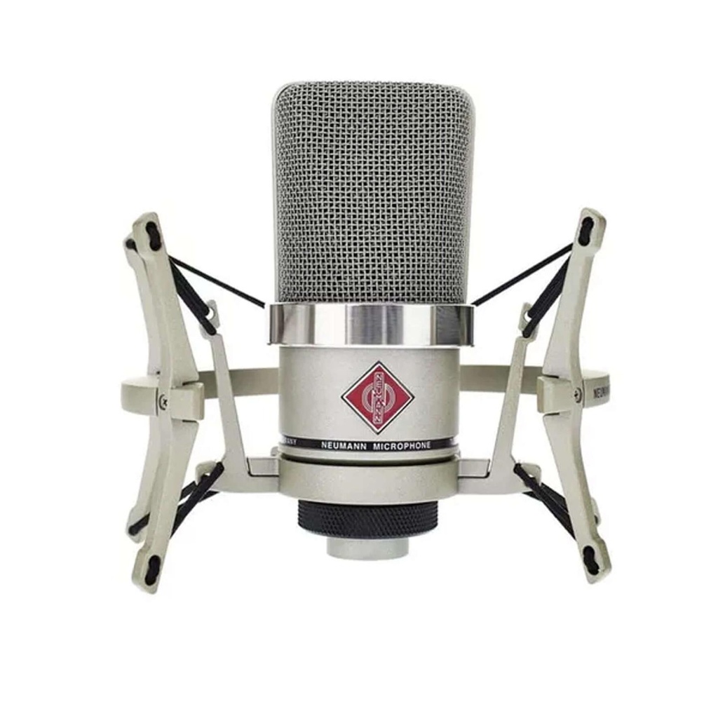 02-TLM102-STUDIOSET.jpg