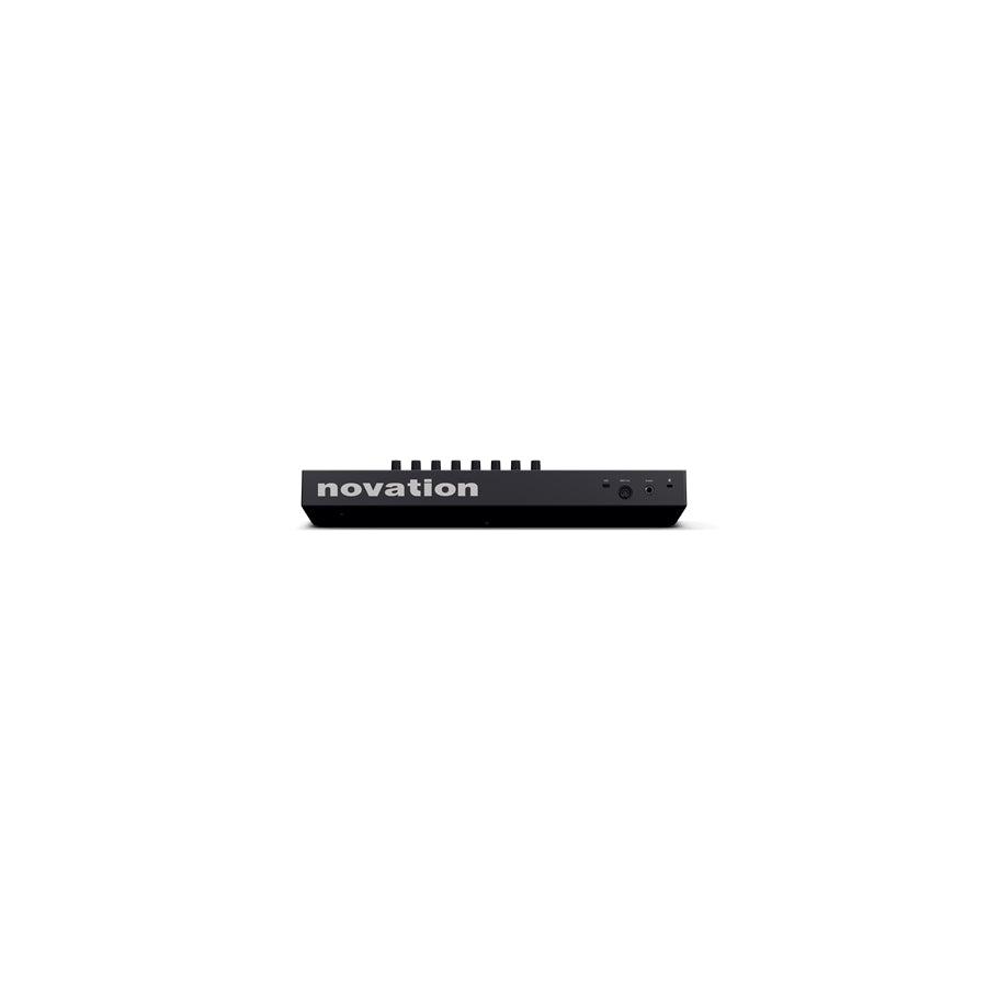 02-LAUNCHKEY25-MK4.jpg