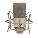 02-TLM103-STUDIOSET.jpg