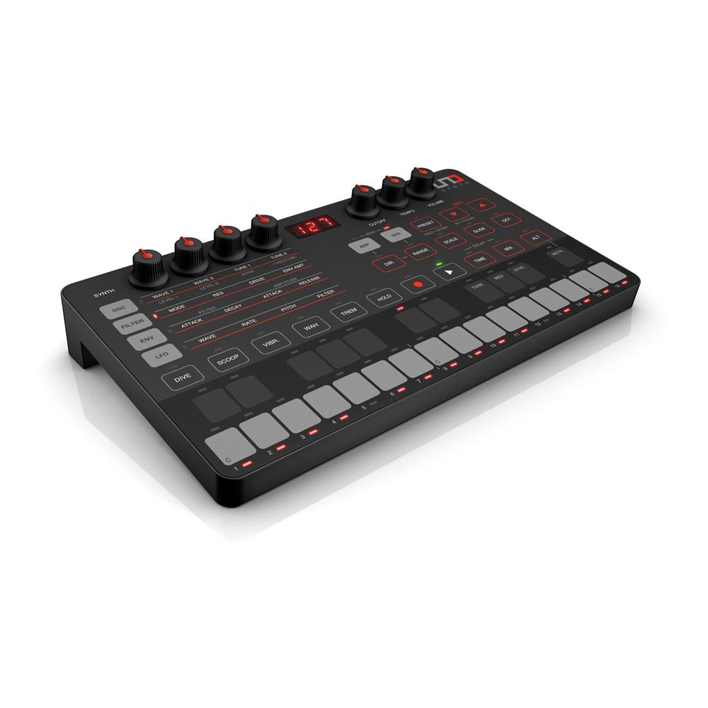 IK Multimedia Uno Synth
